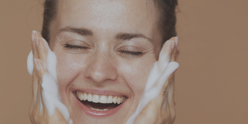 Cleanse your skin properly 